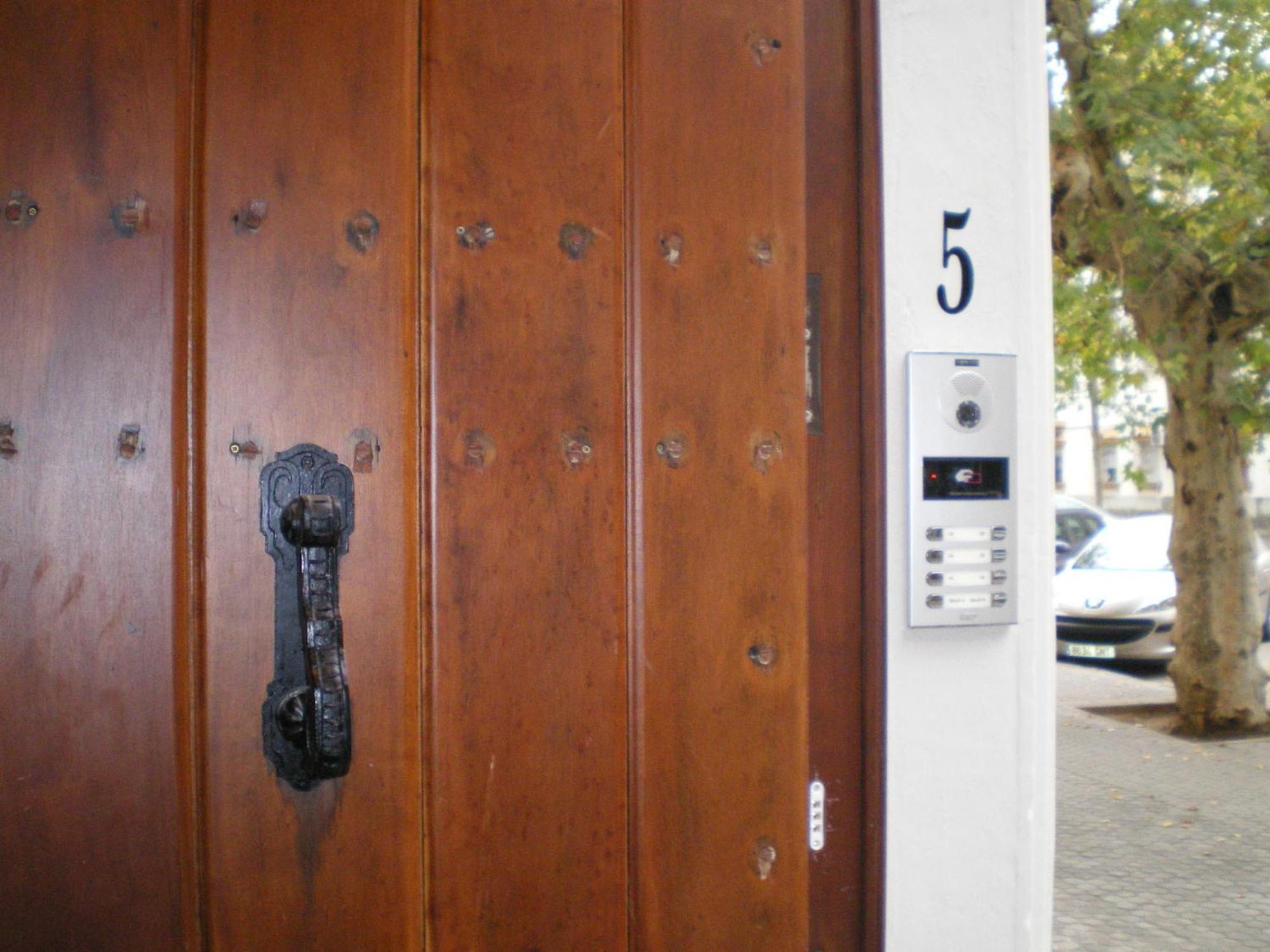 Apartamentos Murallas De Sevilla, Seville